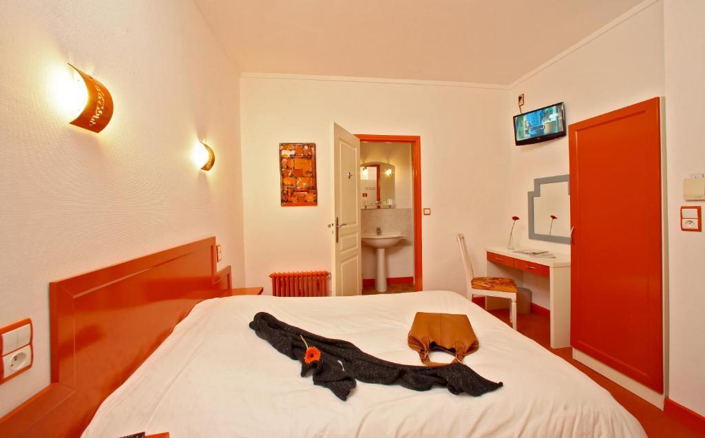 Hotel Le Coin Des Halles Cahors Camera foto